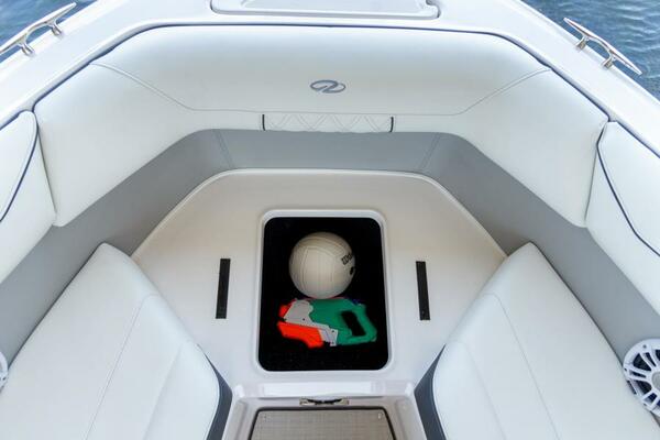 22ft Regal Yacht For Sale