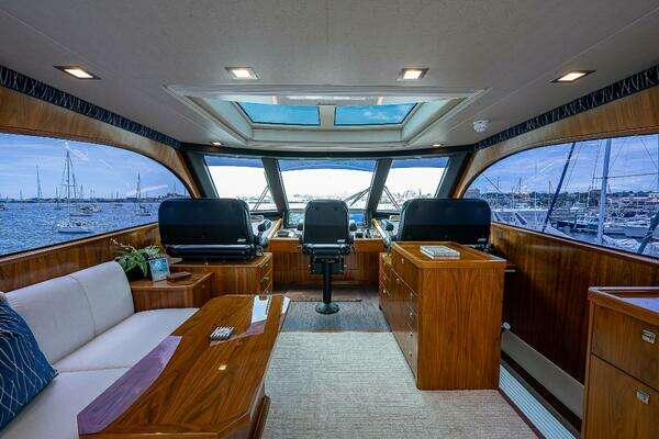 Viking 75 Motoryacht Yacht For Sale