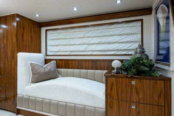 Viking 75 Motoryacht Yacht For Sale