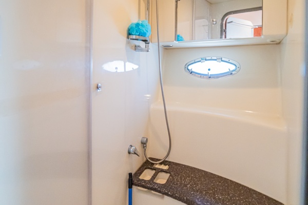 Pilot s Discretion II 45ft Formula Yacht For Sale