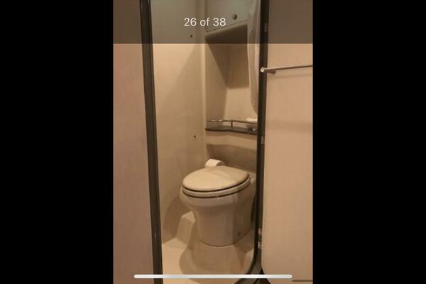 Pilot s Discretion II 45ft Formula Yacht For Sale