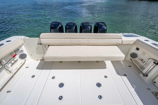 42ft Boston Whaler Yacht For Sale