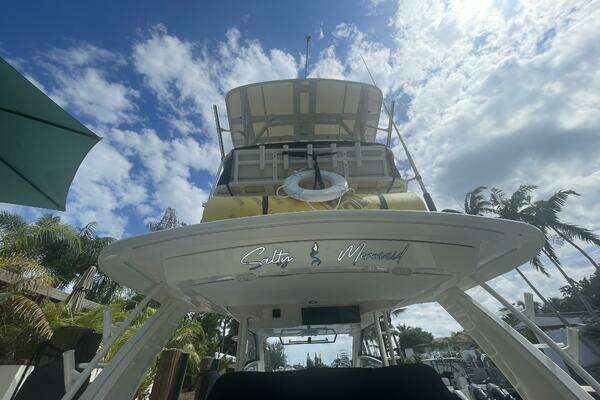 Boston Whaler  Yacht For Sale