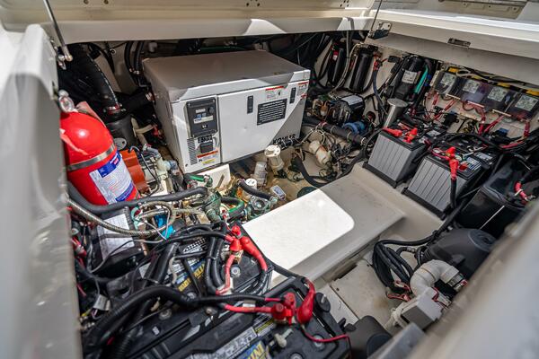 42ft Boston Whaler Yacht For Sale