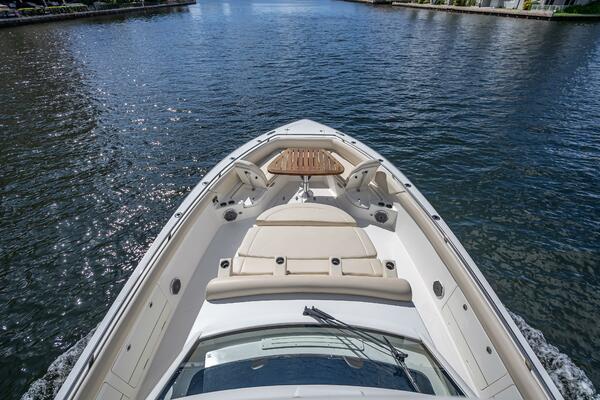 42ft Boston Whaler Yacht For Sale