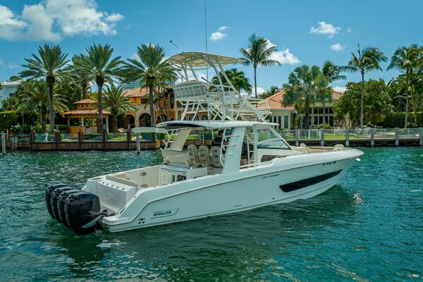 42ft Boston Whaler Yacht For Sale