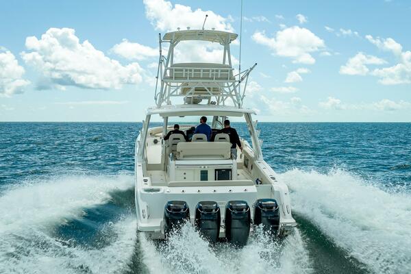 42ft Boston Whaler Yacht For Sale
