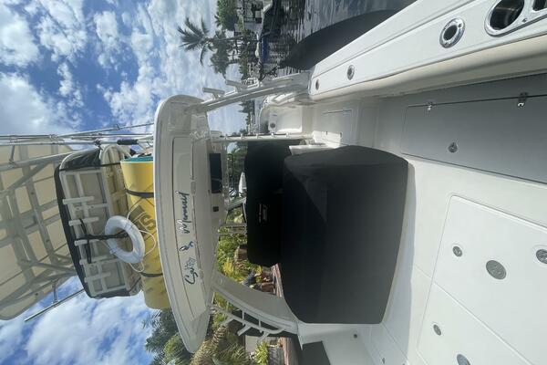 42ft Boston Whaler Yacht For Sale