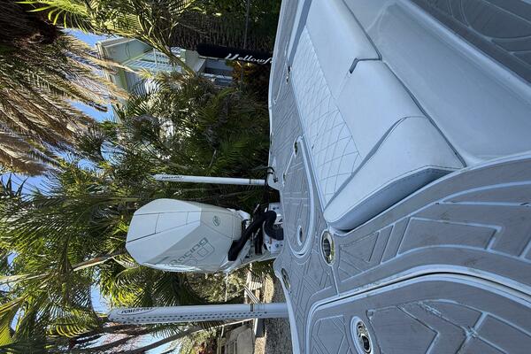 24ft Yellowfin Yacht For Sale