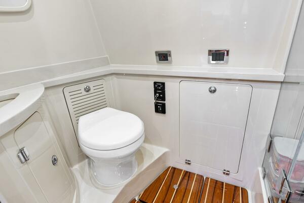 53ft HCB Yacht For Sale