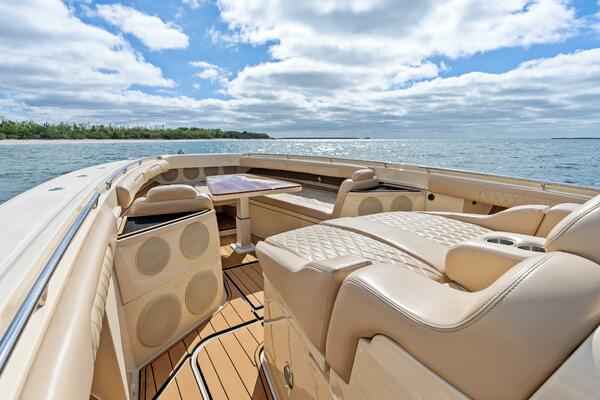 53ft HCB Yacht For Sale