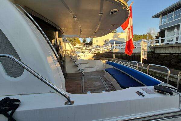 Carver 560 Voyager Yacht For Sale