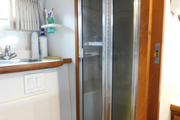 La Vida 44ft Carver Yacht For Sale