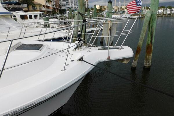 La Vida 44ft Carver Yacht For Sale