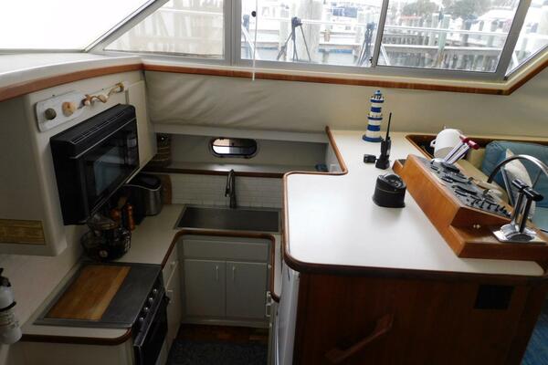 La Vida 44ft Carver Yacht For Sale