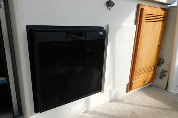 La Vida 44ft Carver Yacht For Sale