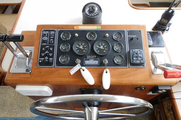 La Vida 44ft Carver Yacht For Sale