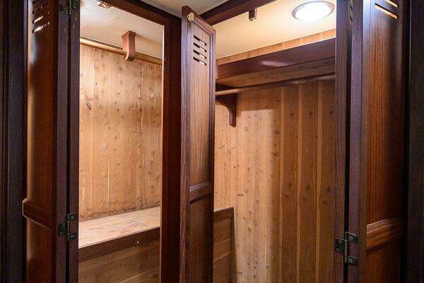 Hatteras 63 Motor Yacht Yacht For Sale