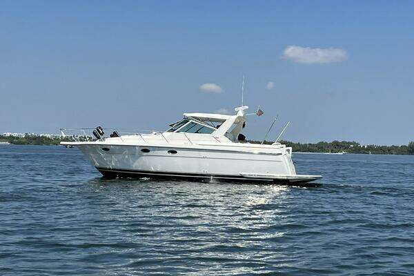 35-ft-Tiara Yachts-1995-3500 Express-Squall Line Indian Harbour Beach Florida United States  yacht for sale