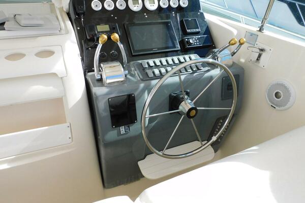 Squall Line 35ft Tiara Yachts Yacht For Sale