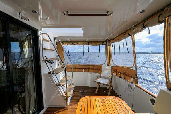 Beneteau Trawler 44 Yacht For Sale