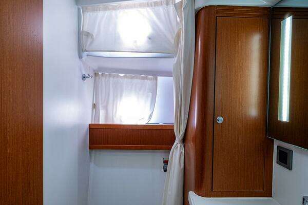 Beneteau Trawler 44 Yacht For Sale