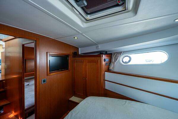 Beneteau Trawler 44 Yacht For Sale