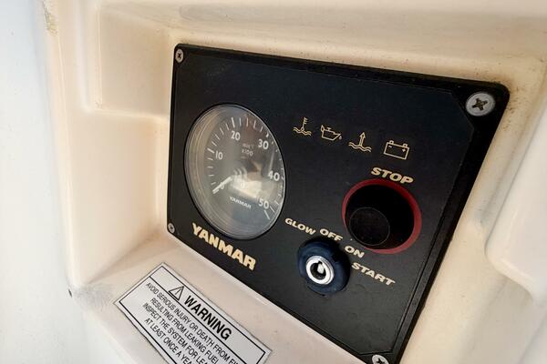 BON TEMPS 31ft Beneteau Yacht For Sale