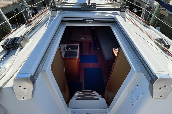 BON TEMPS 31ft Beneteau Yacht For Sale