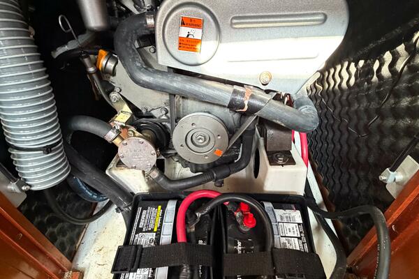 BON TEMPS 31ft Beneteau Yacht For Sale