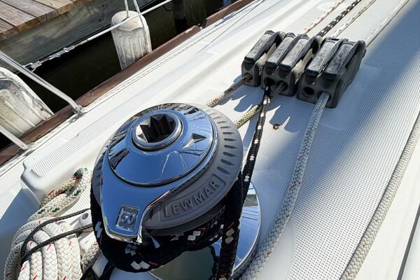 BON TEMPS 31ft Beneteau Yacht For Sale