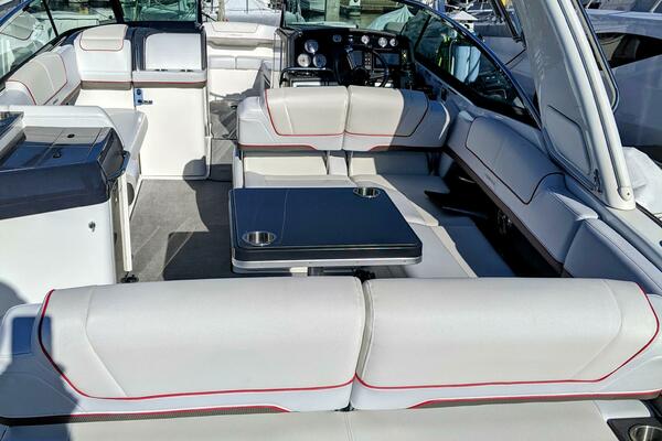 31ft Formula Yacht For Sale