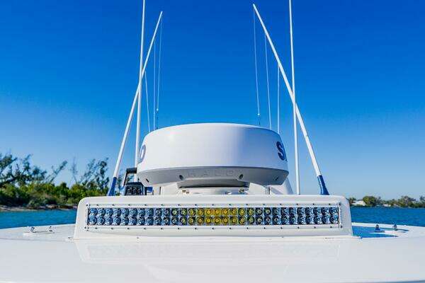 SeaVee 370z Yacht For Sale