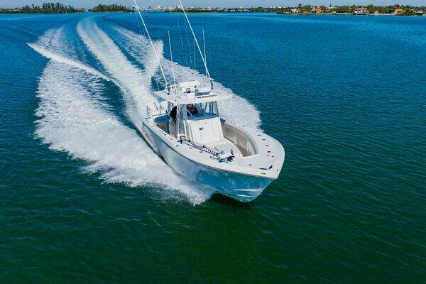 SeaVee 370z Yacht For Sale
