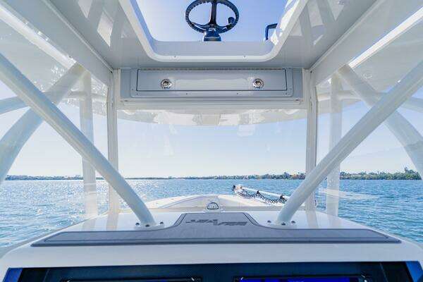 SeaVee 370z Yacht For Sale