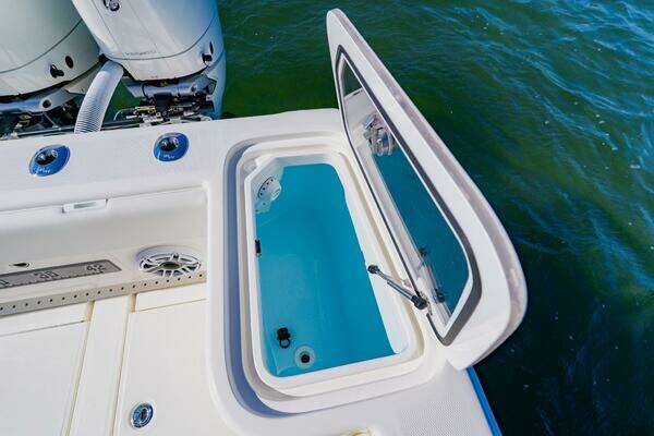 SeaVee 370z Yacht For Sale