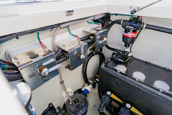 37ft SeaVee Yacht For Sale