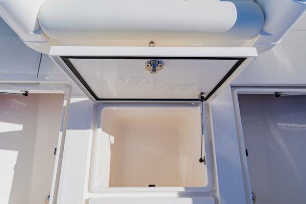 37ft SeaVee Yacht For Sale