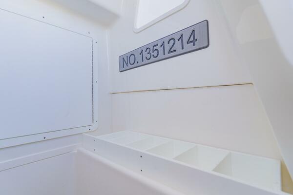 37ft SeaVee Yacht For Sale