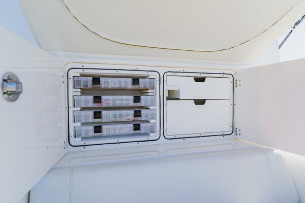 37ft SeaVee Yacht For Sale