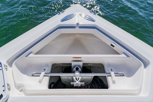 37ft SeaVee Yacht For Sale