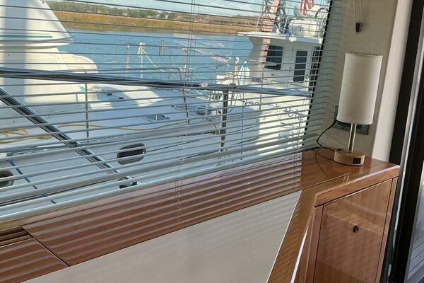 DULZURA 50ft Sunseeker Yacht For Sale