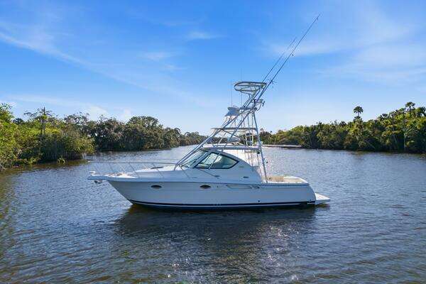 Tiara Yachts 3100 Open Yacht For Sale