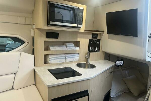 26ft Regal Yacht For Sale