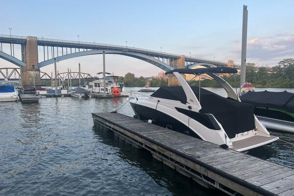 26ft Regal Yacht For Sale