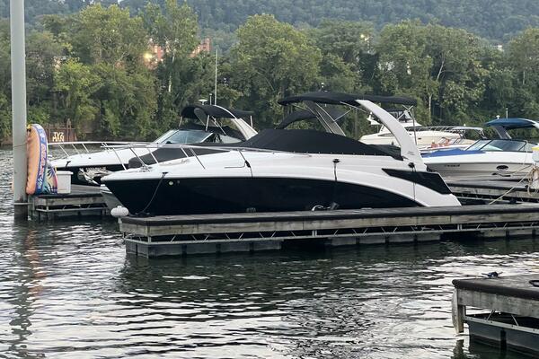 26ft Regal Yacht For Sale