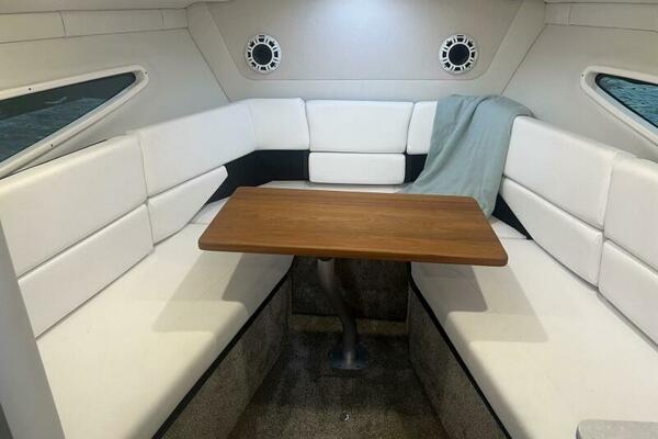 26ft Regal Yacht For Sale