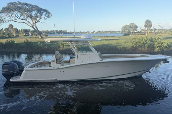 30ft Scout Yacht For Sale