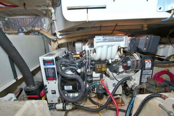 Star of the Sea 39ft Silverton Yacht For Sale