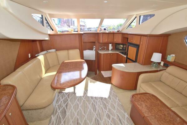 Star of the Sea 39ft Silverton Yacht For Sale